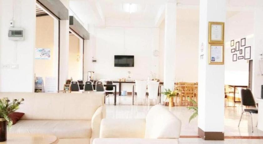 Rueangrat Hotel Ranong Luaran gambar